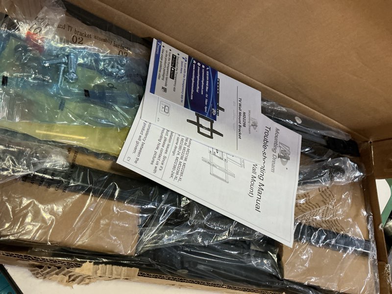 Condition photo showing Good Condition for mounting dream full motion tv wall mount for most 42-90 inch tvs, heavy duty wall mount tv bracket with 6 strong articulating arms, max vesa 600x400mm, up to 132lbs, fits 16/18/24'' wood studs, md2298 for 42" to 90" tvs, 24" studs