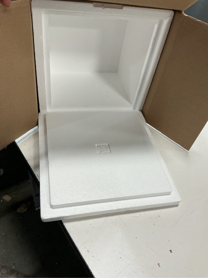 Condition photo showing Good Condition for sf11a ecofriendly insulated shipping cooler, 11\" x 9\" x 9\" (pack of 1)(8\" x 6\" x 6\" inside)