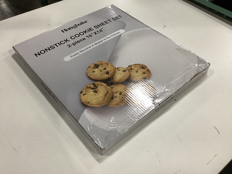Condition photo showing New/Like New for HONGBAKE 2 Pieces Large Flat Cookie Sheet No Edges, Nonstick Insulated Baking Pan, Commercial Oven Trays for Cooking, 16" X 14", Grey Large (16" X 14") Light Grey