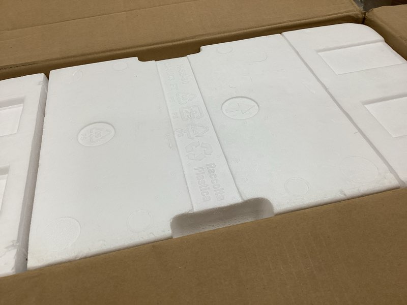 Condition photo showing Good Condition for NZXT H7 Flow 2024 - Mid-Tower ATX Airflow Case - Includes Pre-Installed 3 x 120mm Fans - Supports Bottom Fans for Dedicated GPU Cooling - Cable Management - White