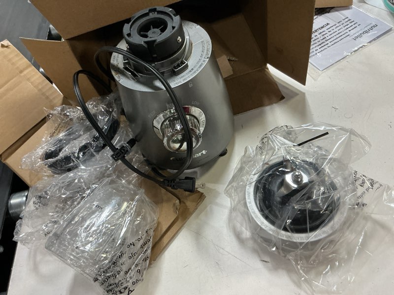 Condition photo showing As Is for recalled cuisinart compact blender & juice extractor combos model cbj-450