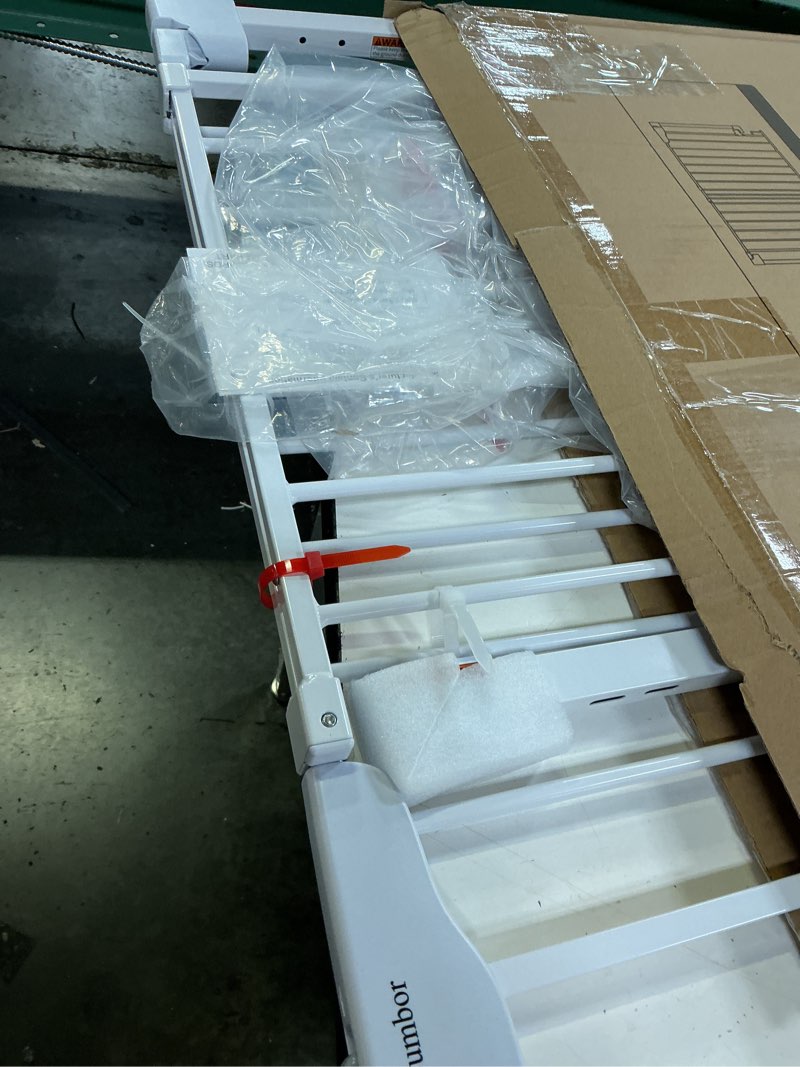 Condition photo showing New/Like New for cumbor 29.2–43" baby gate for stairs, hardware mounted (drill required), expandable no bottom bar dog gate, auto close extra wide walk thru, pet & toddler proof gate, top & bottom of stairways (white) white hardware mounted only (no bottom bar) 29.2"-43" w x 28" h