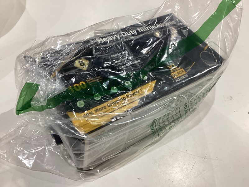 Condition photo showing New/Like New for titanflex heavy duty black industrial nitrile gloves with raised diamond texture, latex free (6mil/8mil) 02 8mil (100ct) x-large
