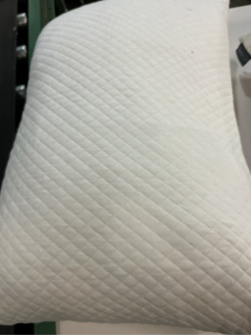 Condition photo showing Good Condition for dreamyblue signature pillow w/adjustable loft • shredded memory foam fill • neutral alignment for side, back, and stomach sleepers • washable bamboo rayon cover • certipur-us certified foam (queen) queen (pack of 1)