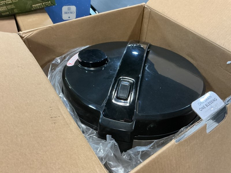 Condition photo showing As Is for Aroma Housewares AROMA® Professional 20-Cup (Cooked) / 5Qt. Digital Rice Cooker, Steamer, and Slow Cooker Pot with 10 Smart Cooking Modes, Including Sauté-then-Simmer® Professional 10 Cup Uncooked / 20 Cup Cooked