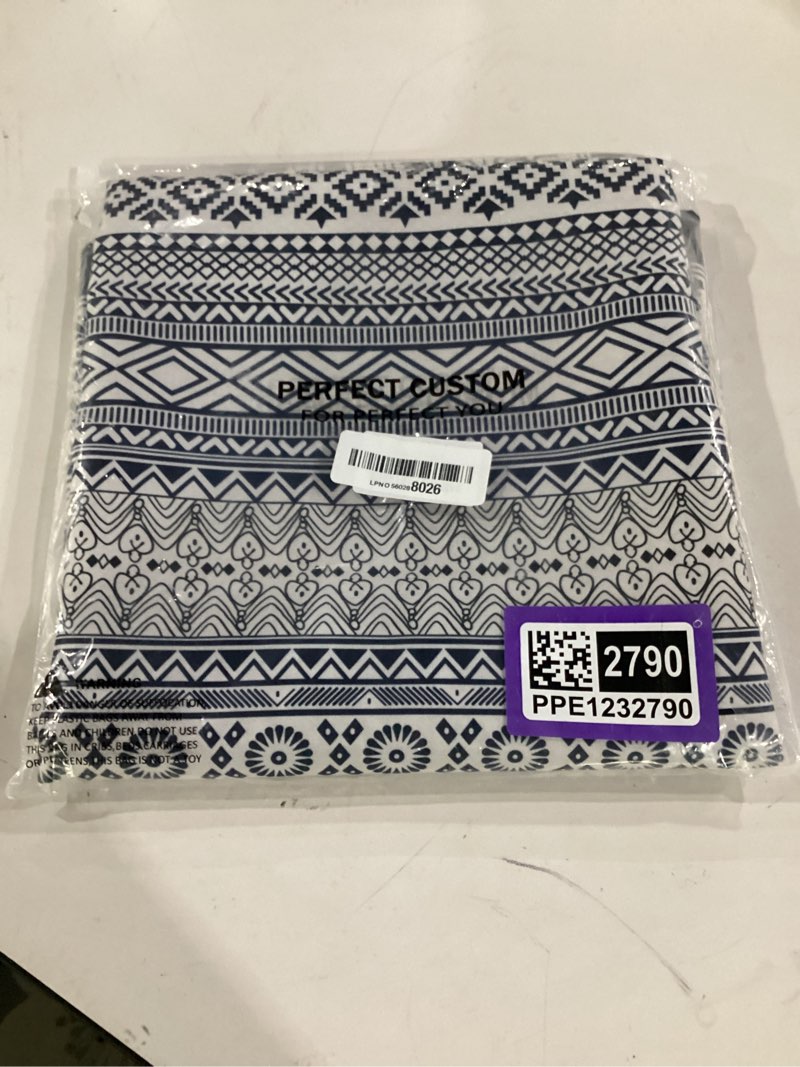 Condition photo showing Good Condition for outdoor tablecloth with umbrella hole and zipper, rectangle patio table covers for spring/summer, machine washable outdoor picnic table cloth (boho, 60" × 84" rectangular) boho 84" x 60" (rectangular)