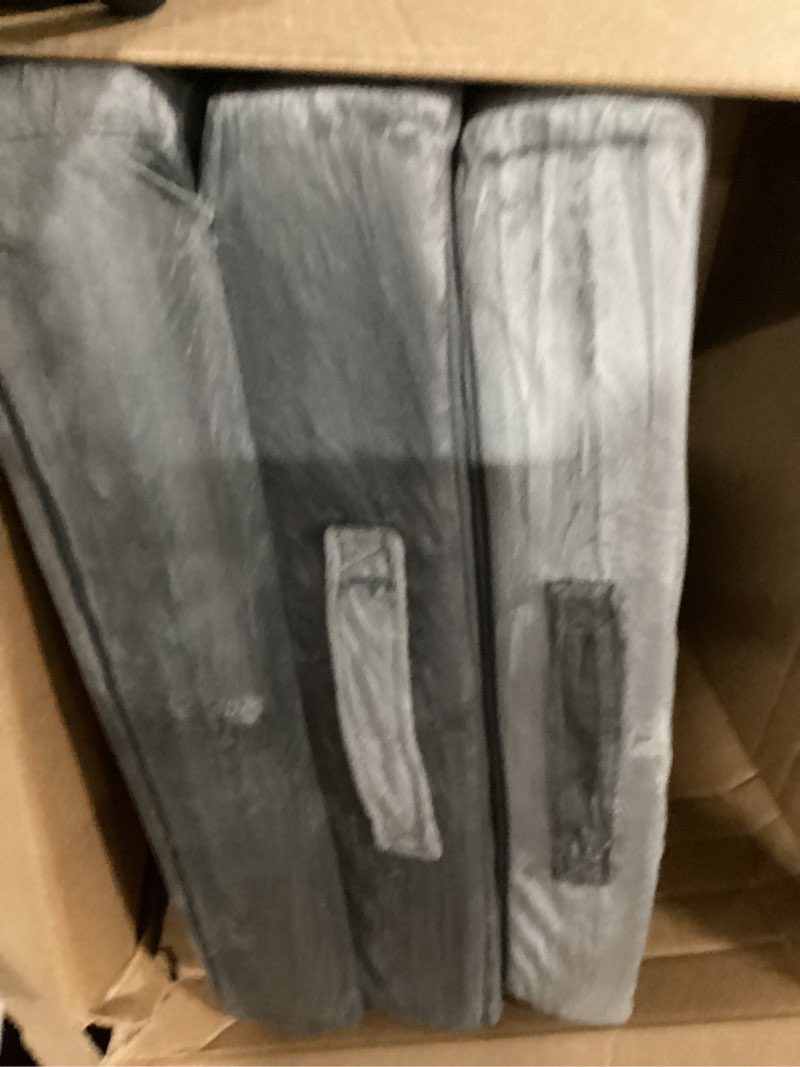 Condition photo showing Good Condition for Swbvs Tri-Fold Memory Foam Mattresses, 4 inch Single Folding Mattress with Washable Covers, Reversible Design, Foldable Topper for Travel&Guests 75" x 25" x 4" Grey 4inch-Single