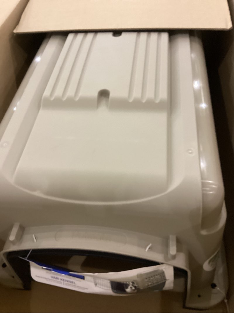 Condition photo showing New/Like New for Kennel for 30-50 pounds