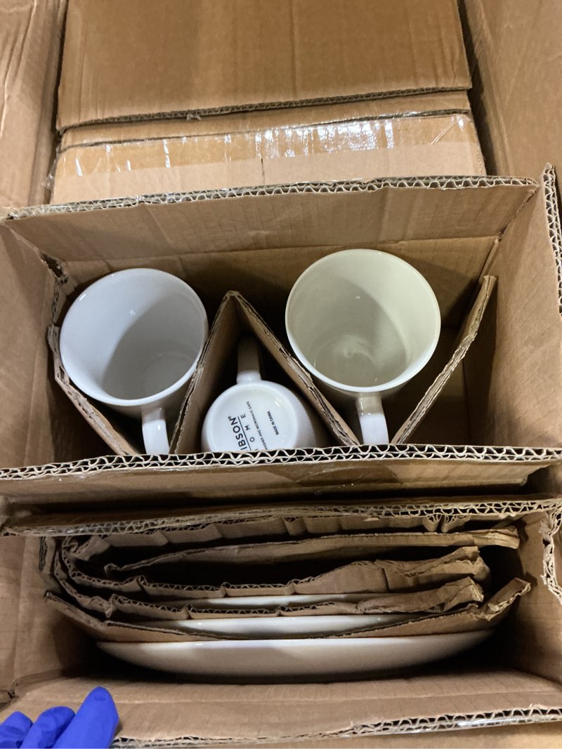 Condition photo showing Good Condition for gibson home ogalla 30-piece dinnerware set – porcelain, chip & scratch resistant, white - service for 6 white (coupe - 30pcs) service for 6 (30pcs)