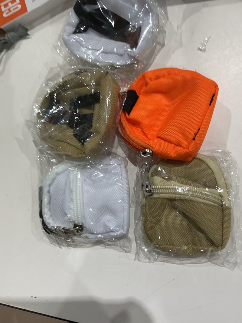 Condition photo showing Good Condition for incomplete sotogo 10 pieces doll backpacks mini dolls zipper backpack dollhouse accessory bags doll accessories for daily supplies