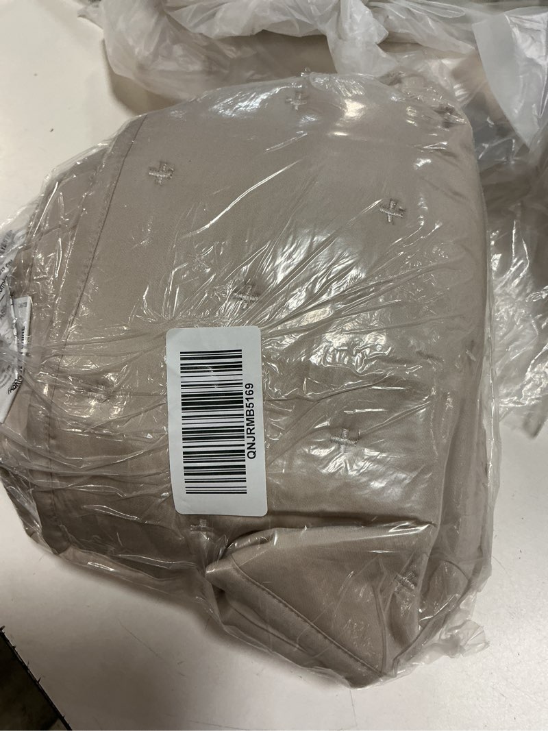 Condition photo showing Good Condition for bamboo dream quilted sham set, standard, sand
