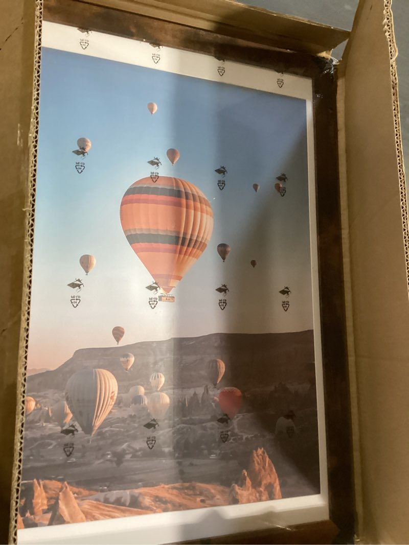 https://lotting-media.assets.bidfta.com/lotting_33441c6e-2075-453a-9517-87db23cc2e2b