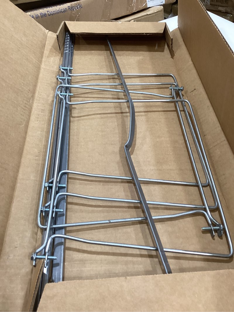 Condition photo showing Good Condition for smead steel hanging file folder frame, letter size, gray, adjustable length 23" to 27", 2 per pack (64872)