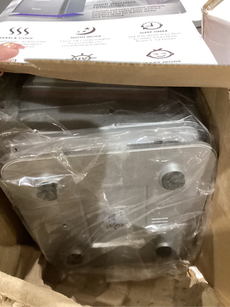 Condition photo showing Good Condition for crane 4.5l warm and cool mist humidifier, top fill ultrasonic humidifier for large room, bedroom, baby nursery, easy clean, humidifier with essential oil tray, humidifier with humidistat & remote