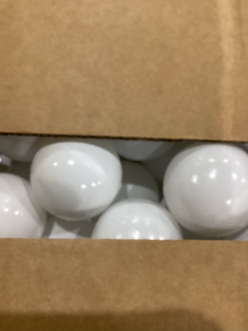 Condition photo showing Good Condition for MoonxHome Ball Pit Balls for Toddlers, BPA Free Crush Proof Plastic Toy Balls for Ball Pit, Children's Pool Water Toys, Macaron Ocean Balls for Play Tent 2.15 Inch Pack of 100 200 500 800 1000 A-white 500
