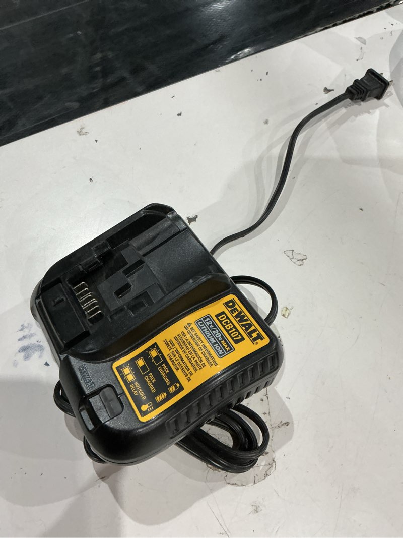 Condition photo showing Good Condition for dewalt dcb107 12v/20v lithium-ion battery charger