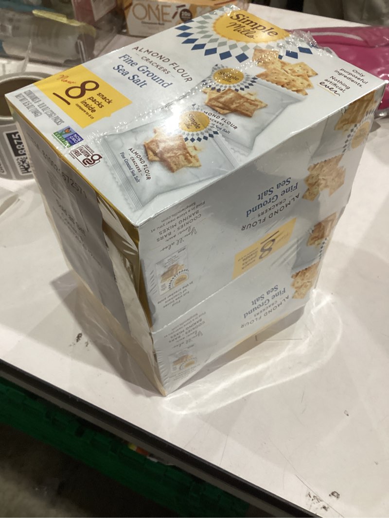 Condition photo showing New/Like New for Simple Mills Almond Flour Crackers Snack Packs, Sea Salt, Gluten Free, Flax Seed, Sunflower Seeds, Corn Free, Good for Snacks, 6.5 oz, Pack of 2 (8 Bags per Box) Fine Ground Sea Salt 6.5 Ounce (Pack of 2)