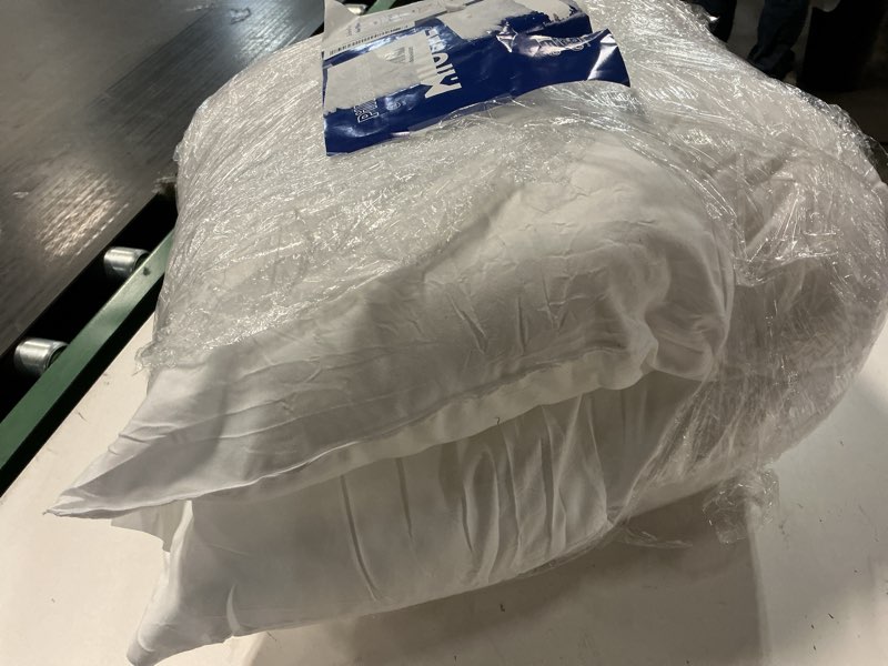 Condition photo showing Good Condition for MIULEE Throw Pillows Inserts, Pack of 2 20x20 Inch 100% Virgin Fiber Filling Bed Couch Pillows