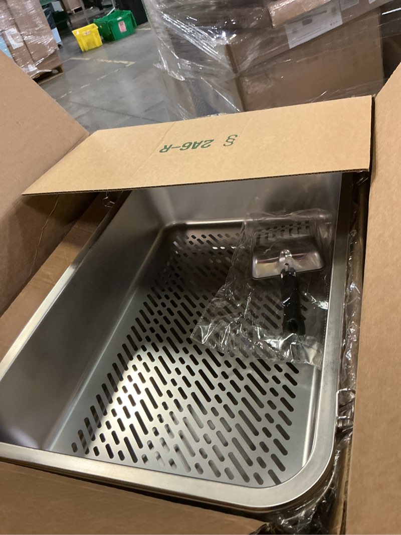 Condition photo showing Good Condition for all stainless steel sifting litter box for pine pellets,sifting cat litter box with lid,high sides metal sifter litter pan system for big cats,odor control,easy to clean m:19.7''l*13.8''w*12''h