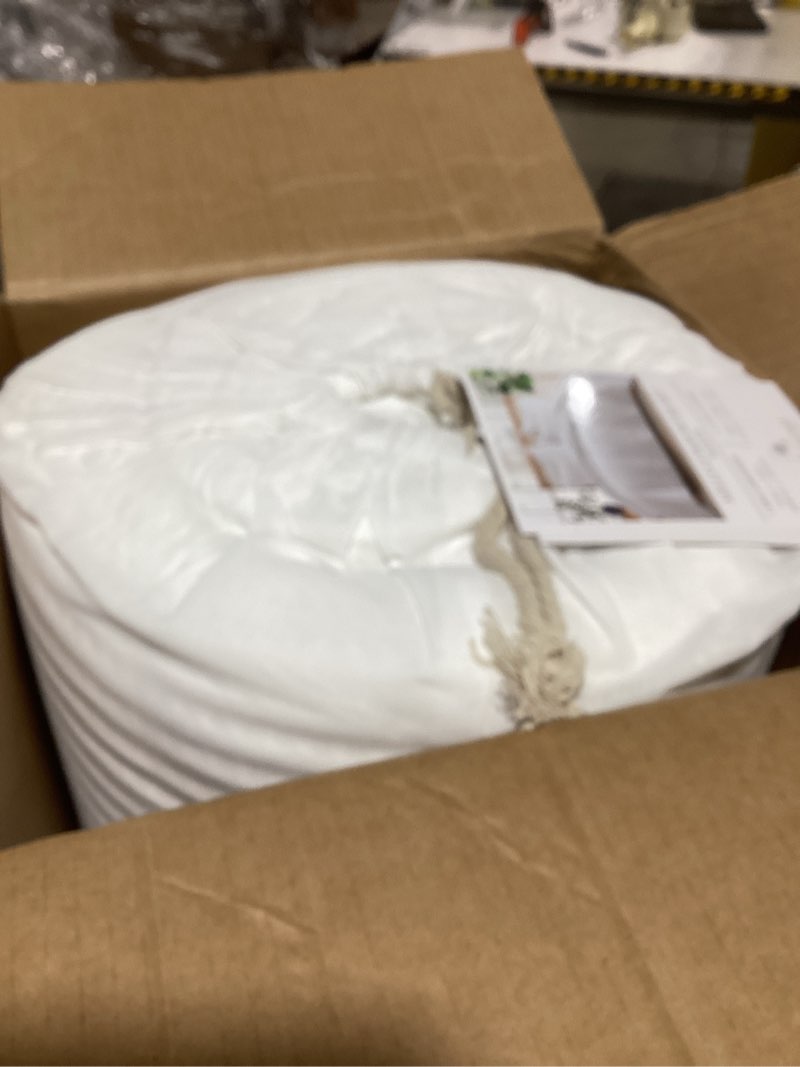 Condition photo showing Good Condition for Levtex Home Mills Waffle King/Cal King Comforter Set (106x94in) with 2 Pillow Shams (36x20in) - Bright White - 100% Cotton King Size Comforter Set - Soft, Pre-Washed Comforter - King Bright White