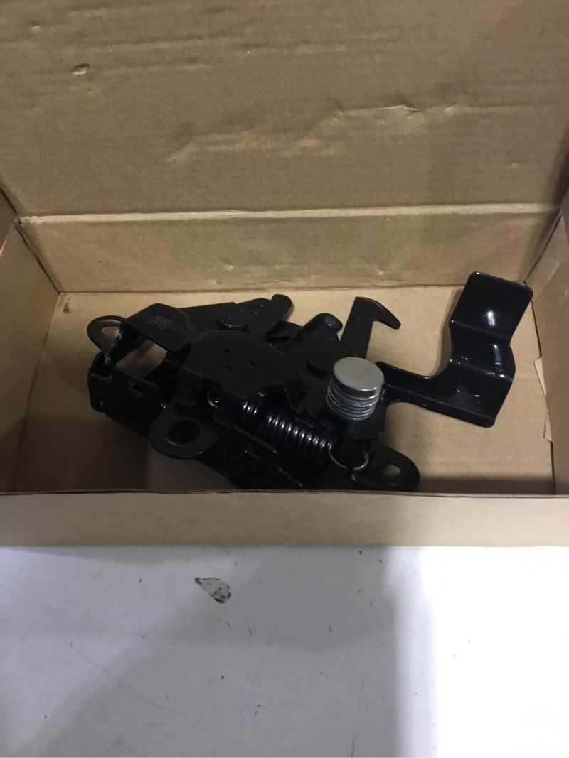 Condition photo showing Good Condition for ApplianPar Front Hood Latch Lock for Toyota FJ Cruiser 2007-2014