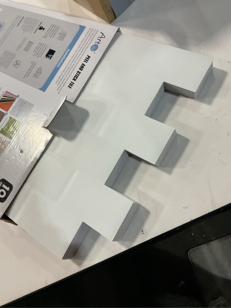 Condition photo showing Good Condition for Art3d Peel and Stick Backsplash for Kitchen White Subway (10 Tiles, Thicker Design) White With Black Grout