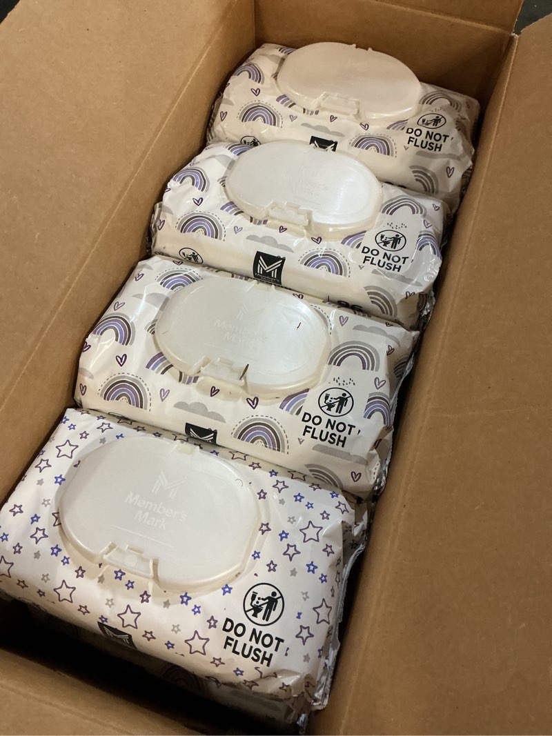 Condition photo showing New/Like New for member's mark fragrance free baby wipes (netcount 12 pack 96 wipes in each),, 12count () fragrance free 1152 count (pack of 1)