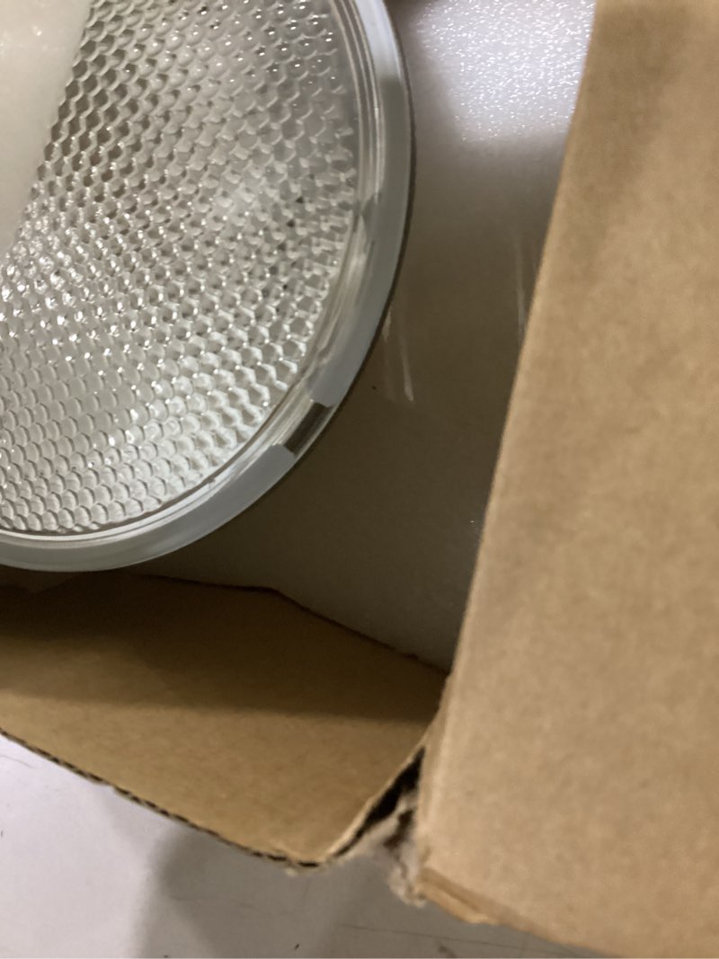 Condition photo showing Good Condition for par38 halogen flood light bulbs 2 pcs, 90w equivalent, 120v, e26 base, 2700k warm white light for indoor and outdoor par38-90w-2p