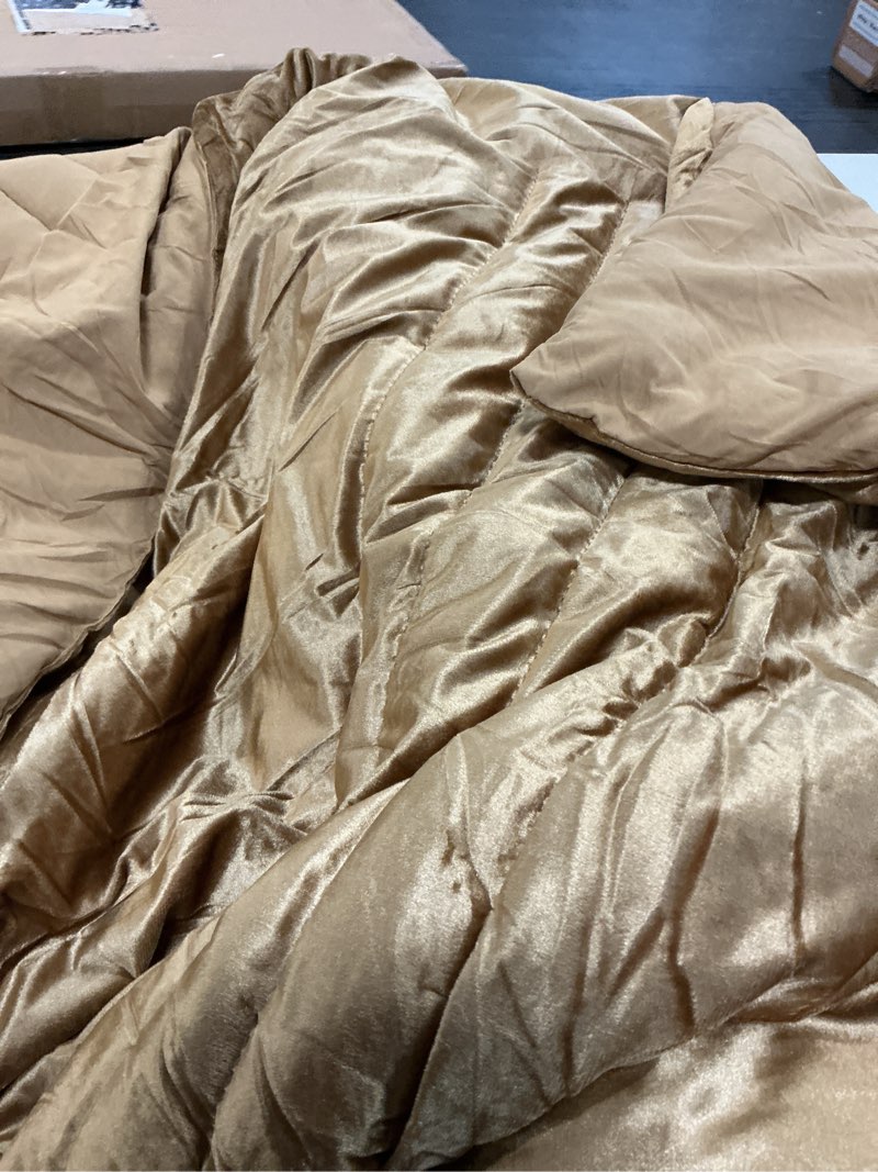Condition photo showing As Is for similar puff 3 pieces neutral solid microfiber full/queen comforter set