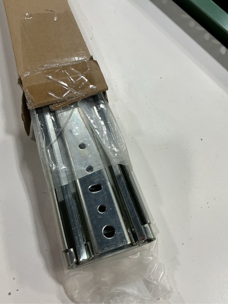 Condition photo showing Good Condition for 500 lbs heavy duty drawer slides 12 14 16 18 20 22 24 26 28 30 32 34 36 38 40 56 60 inch side mount rails full extension ball bearing industrial rail tool box runner -with 24 pcs m6 screws 18 inch 500lb/w:76mm(no lock)