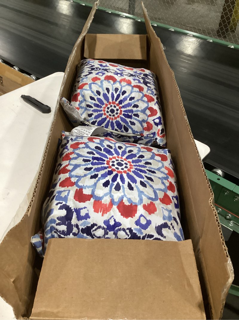 Outdoor pillows