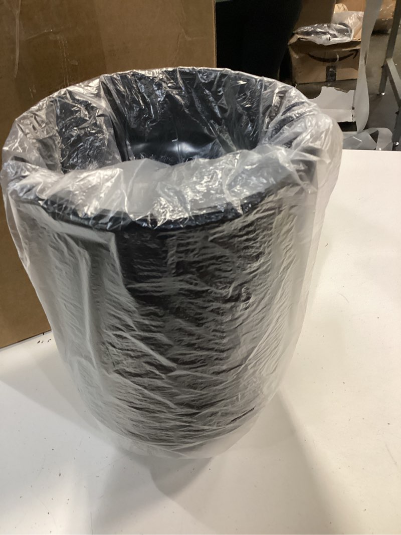 Condition photo showing New/Like New for 100 pcs black disposable plastic bowls soccer 36 oz texture plastic salad bowls large stackable serving soup microwave safe dinnerware for birthdays weddings festivals party black 100