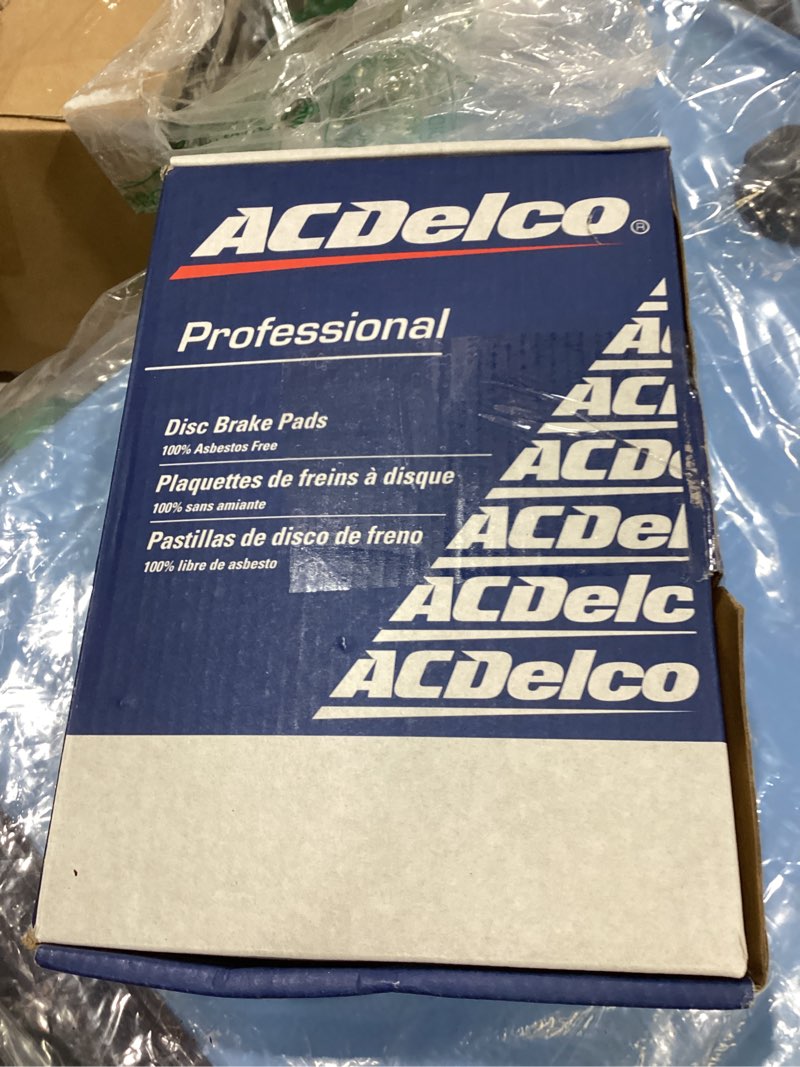 Condition photo showing Good Condition for acdelco gold 17d1707chf1 (19428015) ceramic rear disc brake pad kit
