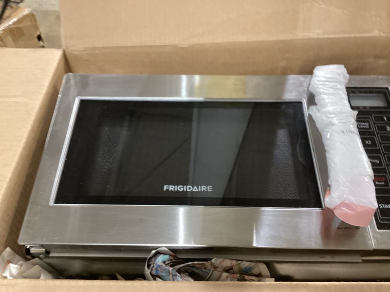 Condition photo showing Good Condition for frigidaire commercial kitchen microwave oven, 0.9 cu ft (1000 watts), nsf certified