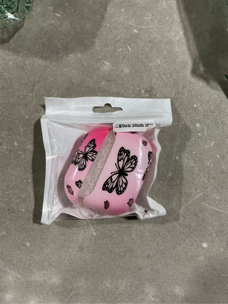 Condition photo showing Good Condition for camecosy protective cover compatible with samsung galaxy buds 3 fe/buds 3 pro/buds 3 with pearl bracelet keyring, tpu case with butterfly pattern for women, shockproof anti-scratch cover