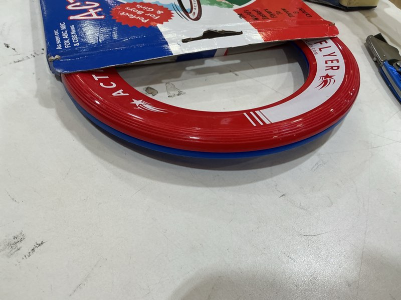 Condition photo showing Good Condition for activ life kid’s flying rings (2 pack) they fly straight & don’t hurt, 80% lighter than standard rings - replace screen time with healthy family fun - get outside & play red/blue