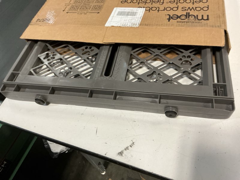 Condition photo showing Good Condition for mypet north states paws portable pet gate: 26-40" wide. pressure mount. no tools needed. made in usa, 23" tall, expandable, durable dog gates for doorways, fieldstone gray