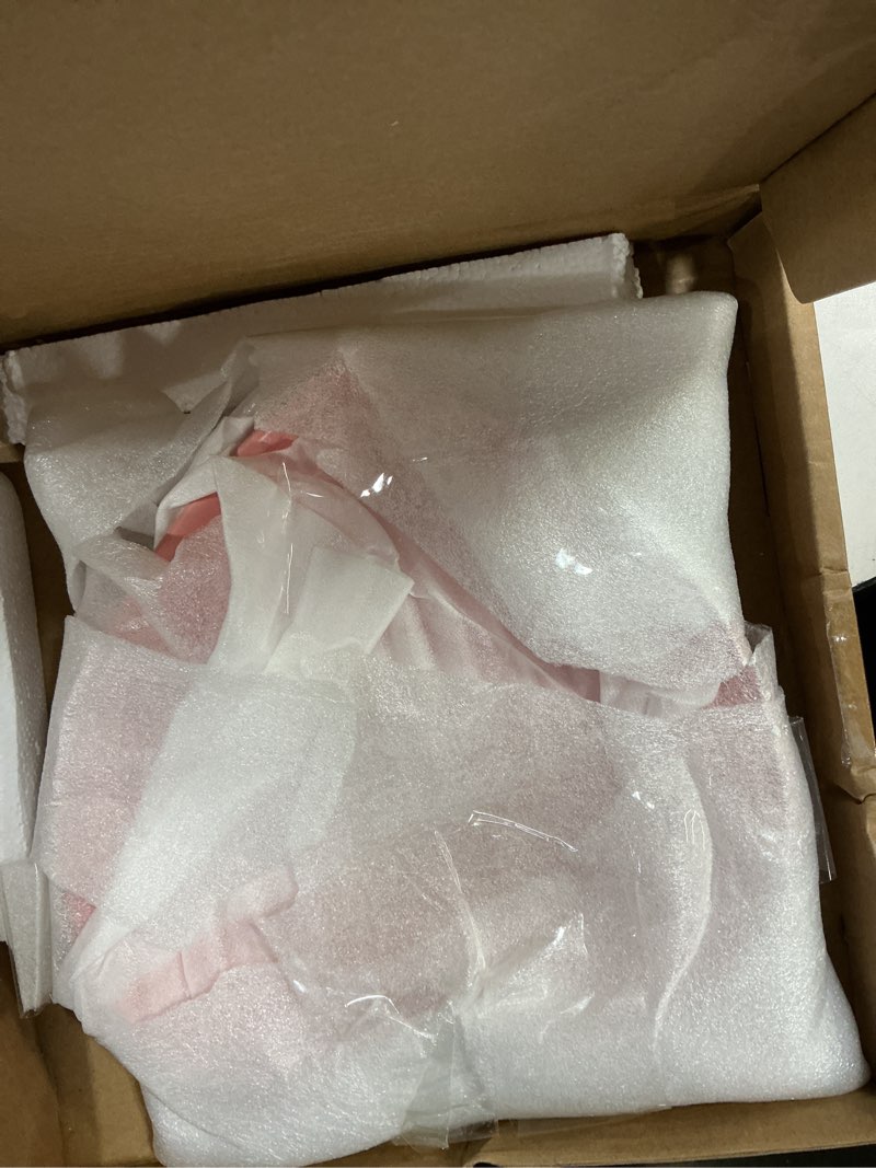 Condition photo showing Good Condition for FUYU 2pcs Colorful Matte Heart Shaped Ceramic Dinner Plate for Salad, Dessert, and Steak Pink 8 Inch
