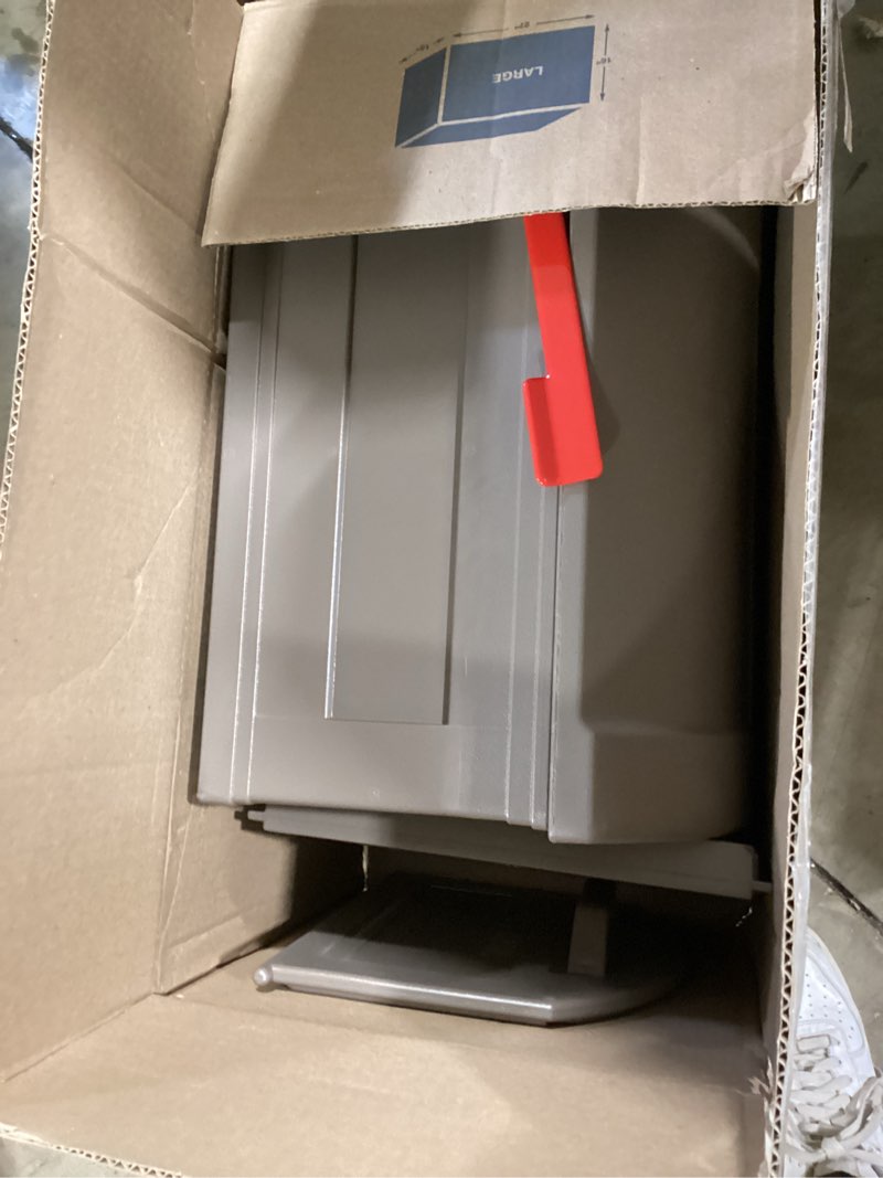 Condition photo showing Good Condition for architectural mailboxes classic plastic mailbox and post kit, gcl100mam, mocha mocha contemporary