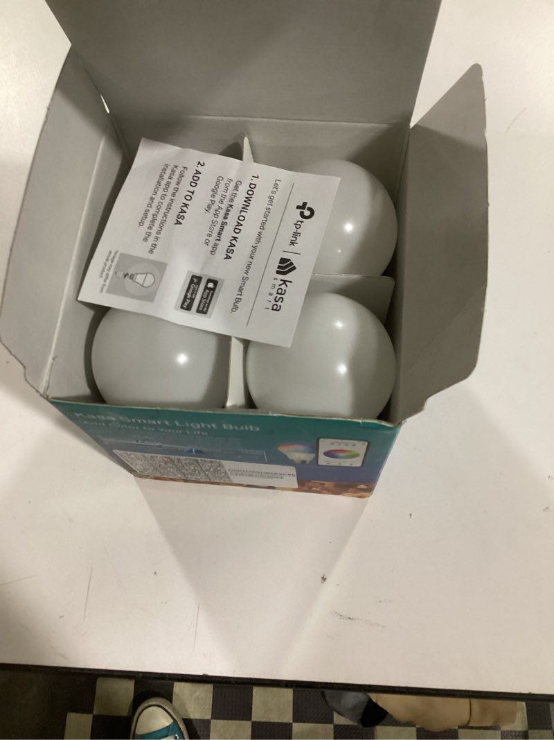Condition photo showing Good Condition for Kasa Smart Light Bulbs, Full Color Changing Dimmable Smart WiFi Bulbs Compatible with Alexa and Google Home, A19, 9W 800 Lumens,2.4Ghz only, No Hub Required, 4 Count (Pack of 1), Multicolor (KL125P4) 800 Lumens, 4-Pack