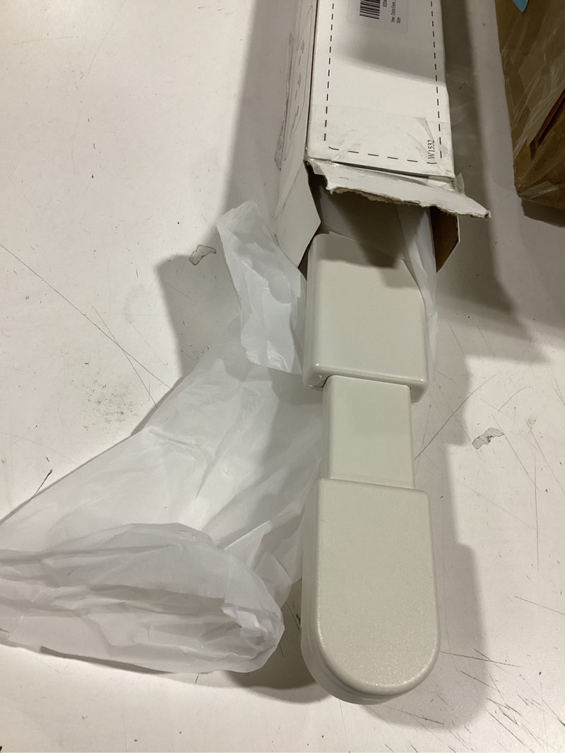 Condition photo showing Good Condition for Outlet Extender Stick - Features USB-A, USB-C and 2 AC Outlets, Extends 22"-34", Rotates 180° Access Hard-to-Reach Outlets, Wall Plug Power Socket Expander Nightstands, Sofa, Desks and More 2AC, 1 Pack