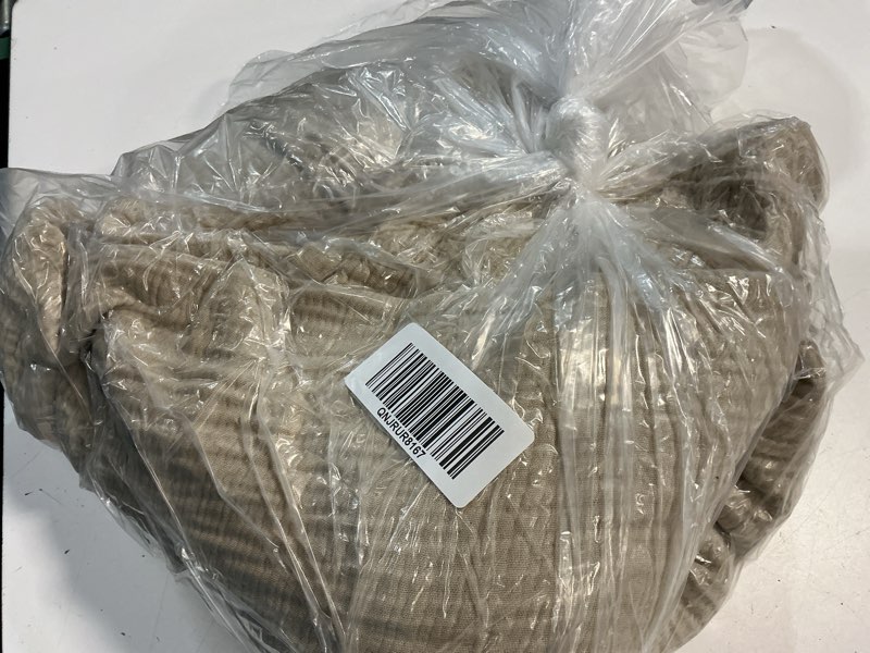 Condition photo showing Good Condition for organic cotton gauze blanket, full/queen, dune