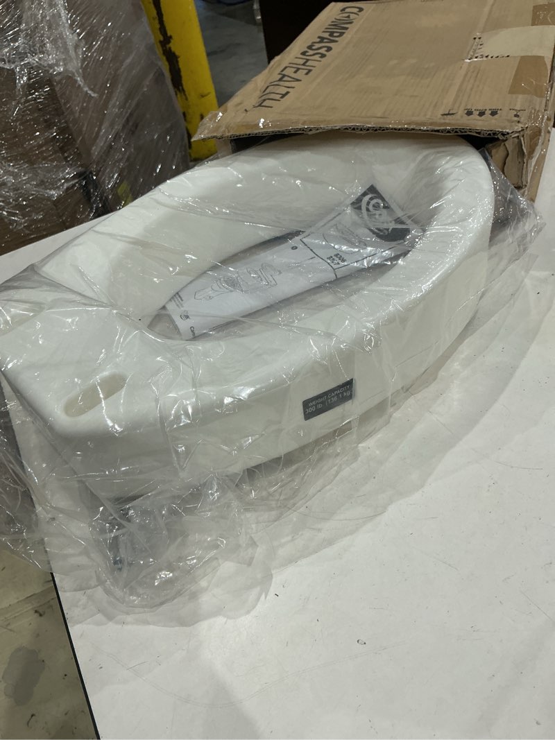 Condition photo showing Good Condition for nova raised toilet seat