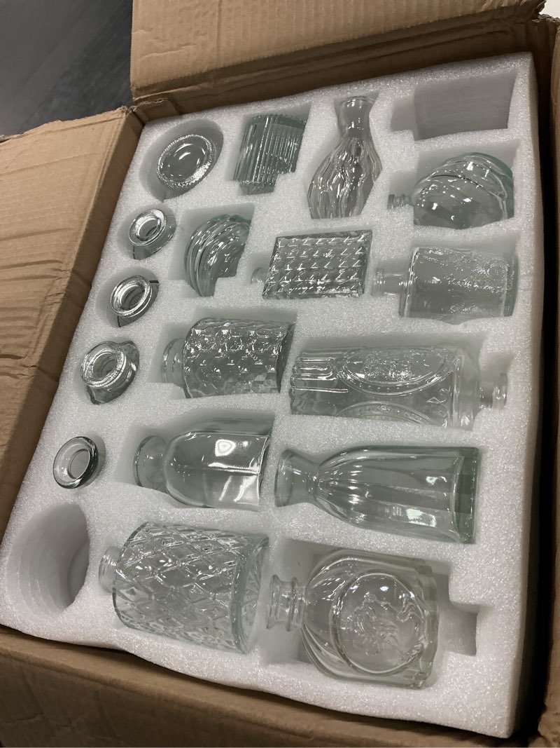 Condition photo showing Good Condition for glass bud vase set of 30 pcs,bud vases in bulk,small vases for centerpieces, mini flower vase bulk for rustic wedding home table decorations clear 30 pcs