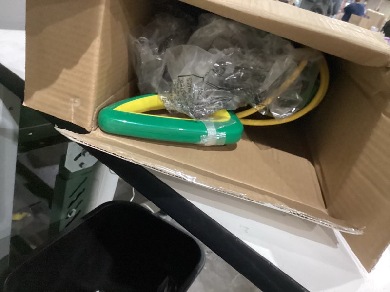 Condition photo showing Good Condition for bissell commercial-bgst1566 steam mop power steamer, 12.5" wide, comes with two soft pads for every day and one scrubby pad for heavy messes,green