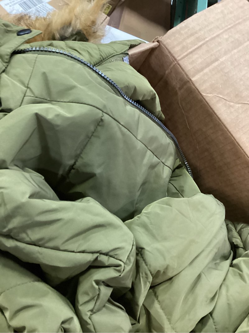 Condition photo showing Good Condition for soularge women s plus size puffer jacket quilted winter coat warm hooded winter jacket army green 4x