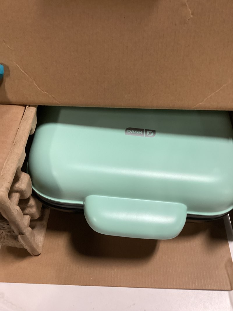 Condition photo showing Good Condition for DASH MultiMaker® Family Mini Maker System (8 Plates) Aqua Maker + 8 Plates