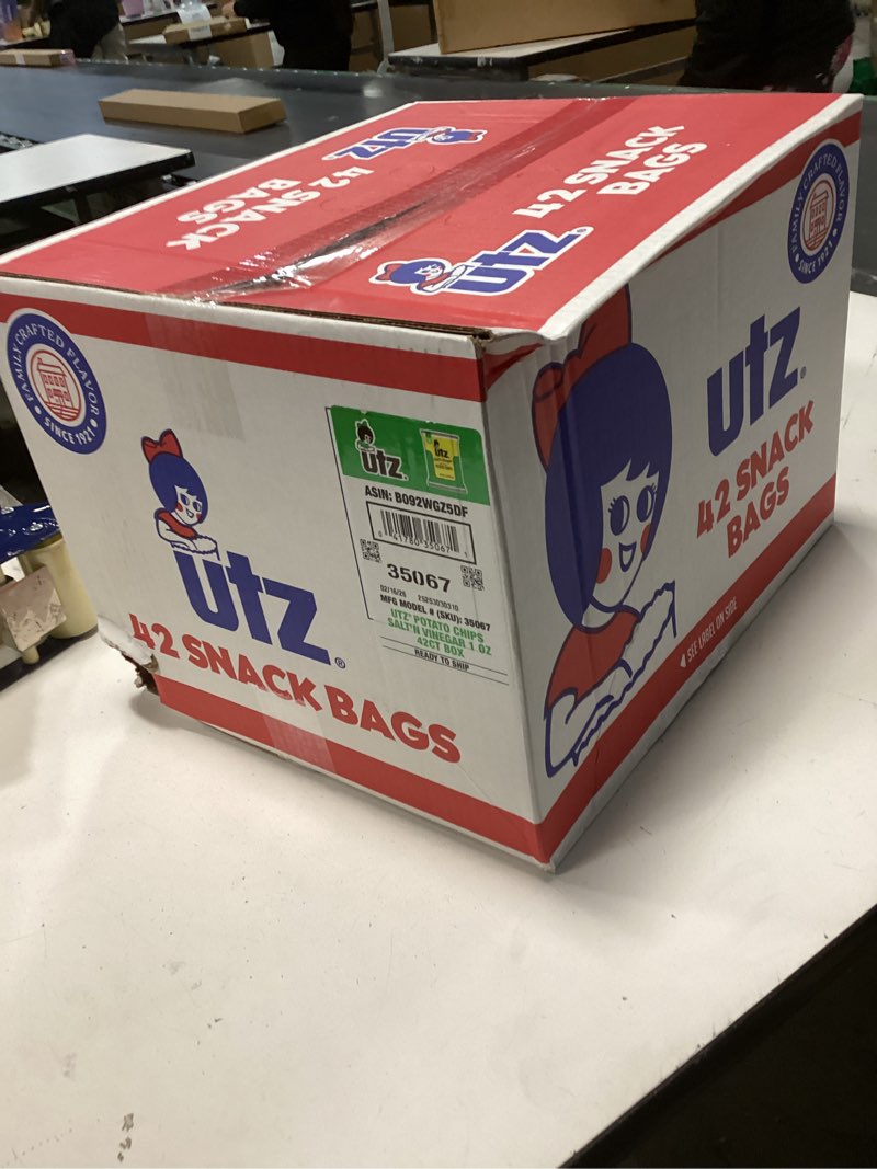 Condition photo showing New/Like New for Utz Salt & Vinegar 1 oz. Bags, 42 Count Crispy Fresh Potato Chips, Crunchy Individual Snacks to Go, Cholesterol, Trans-Fat & Gluten Free(exp 2/16/26)