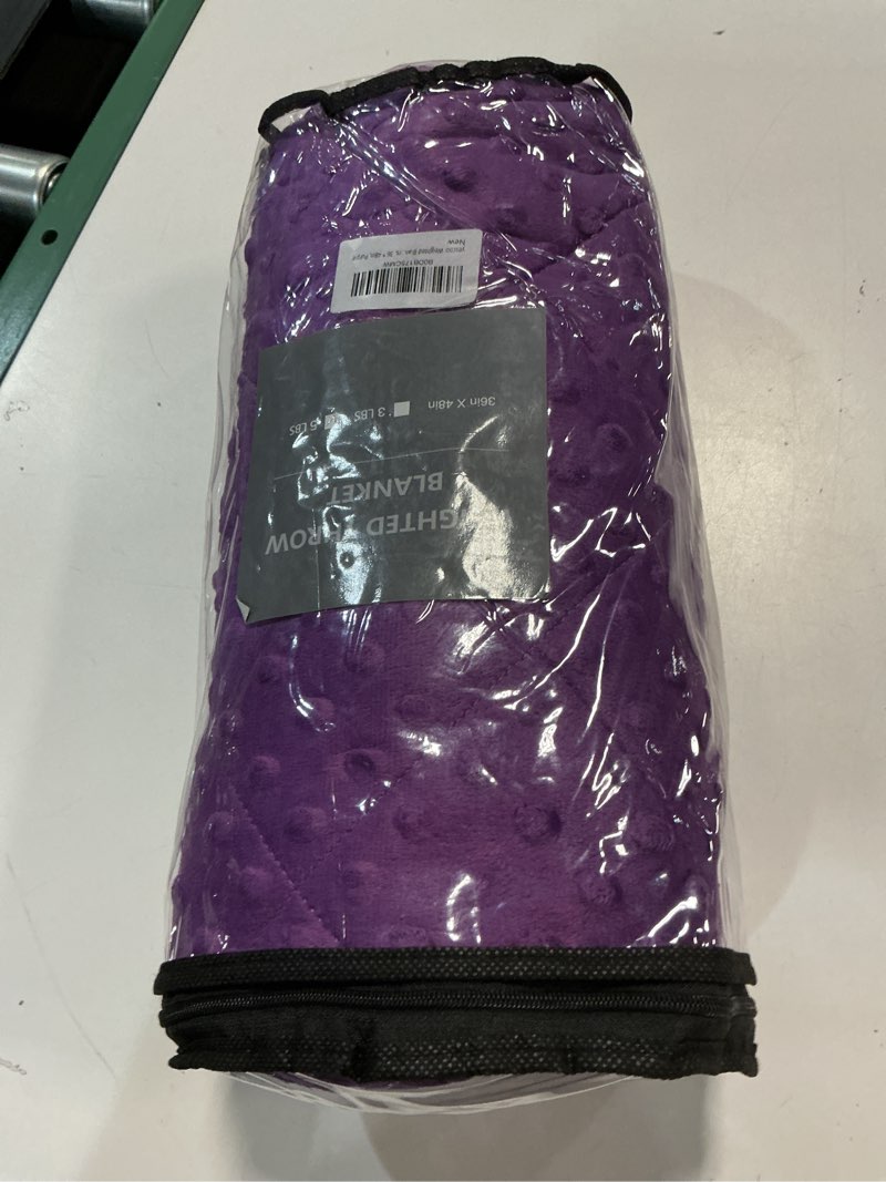 Condition photo showing New/Like New for yescool purple weighted blanket 5 pounds, blanket gifts for girls, small weighted throw blankets washable heavy blankets, winter weighted comforter for 40-70lbs, 36 * 48in 36*48-5lbs purple