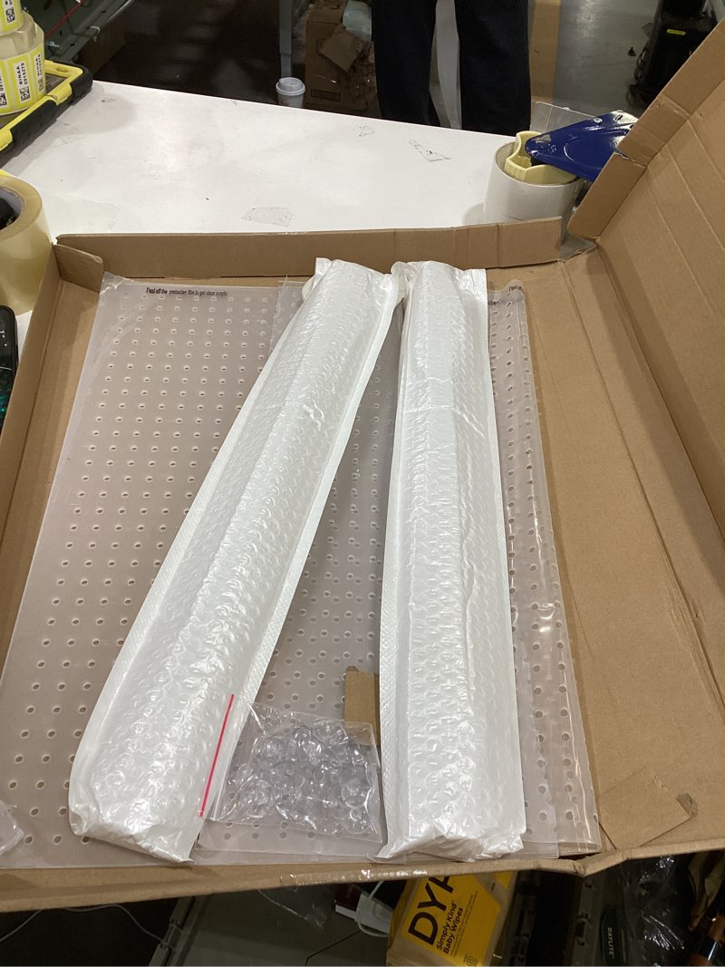 Condition photo showing Good Condition for Acrylic Fish Tank Divider,75 Gallon Tank Divider,Adjustment Clear Fish Tank Separator Set with Suction Cups (75gal/125gallon) 18''x20''(75/125gal)